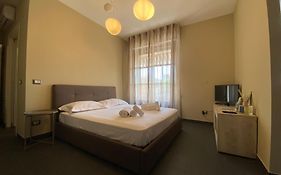 Chicco Small Business - Appartamento vicino a centro, stazione e ospedale - Cinelli Apartment